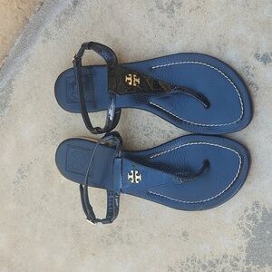 Tory Burch Women's Black patent Dillan Sandal Size 7.5